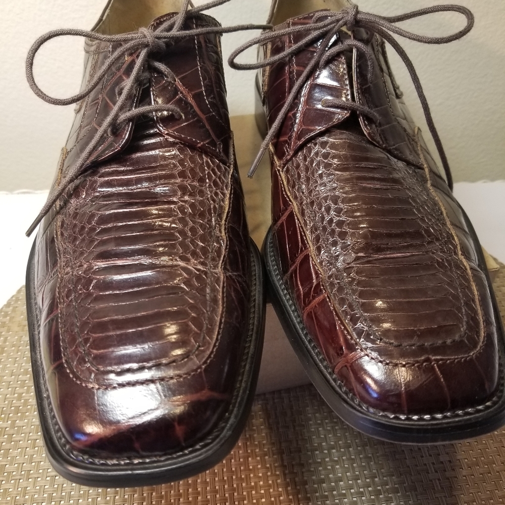 SOPHISTICATED STACY ADAMS SHOES